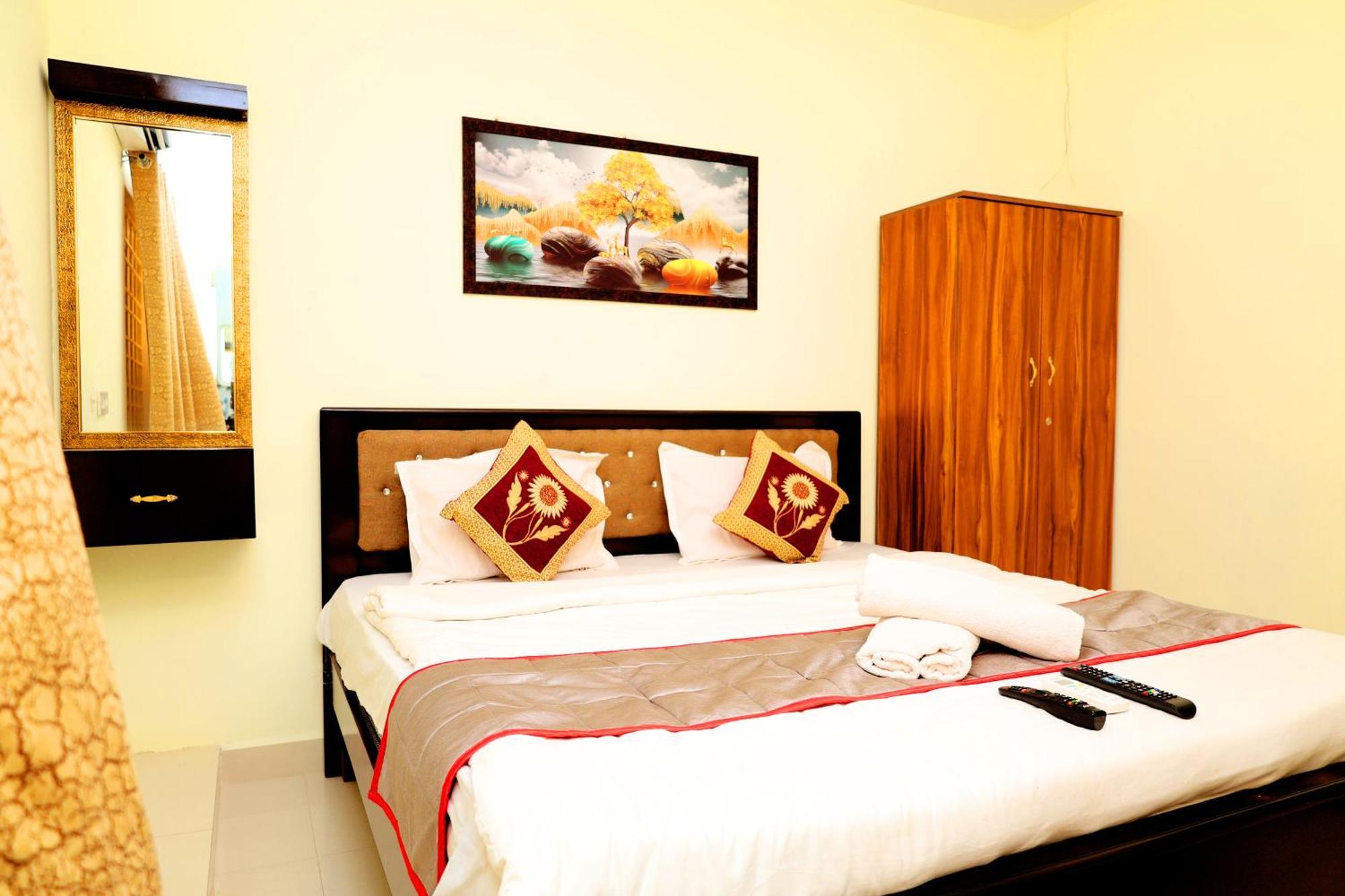 Sri Nilayam Inn Tirupati Eksteriør bilde